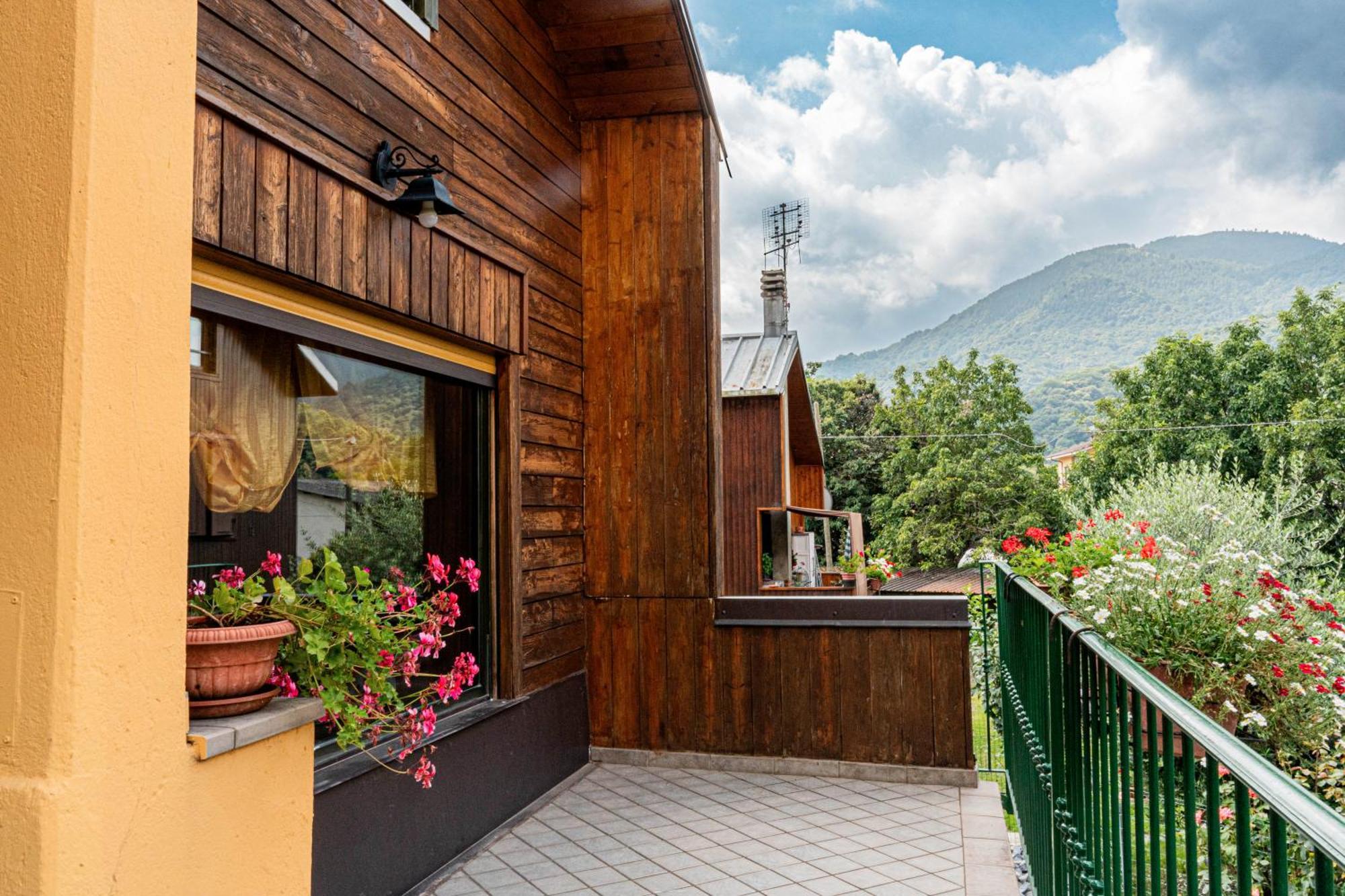 Woodhouse Paesana Exterior foto